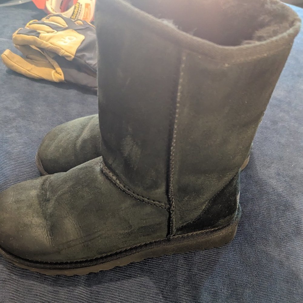 Ugg Classic Black Suede Boots | Women's Size 7